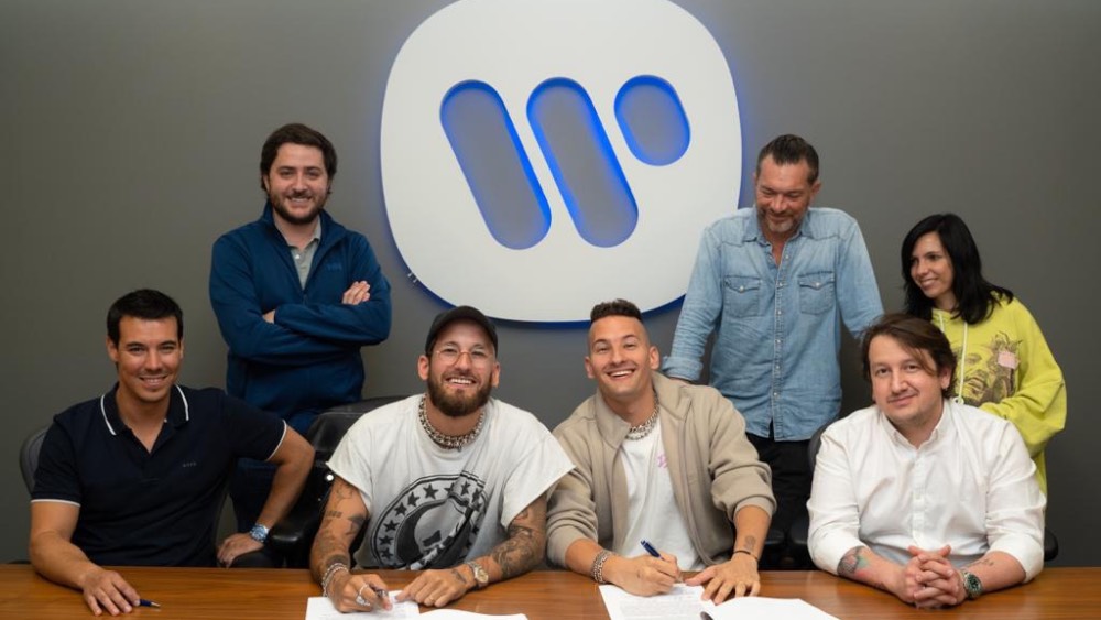 Mau y Ricky Launch Why Club Records With Warner Music Latina