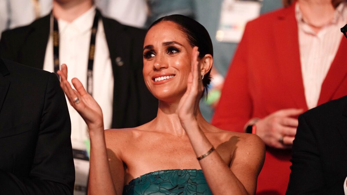 Meghan Markle Gives All-Over Cutouts a Chance in a Strapless Green Dress