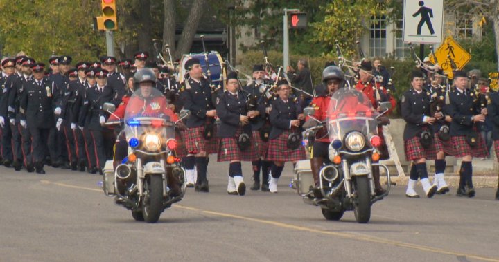 Memorial held for fallen police officers at Saskatchewan legislature – Regina
