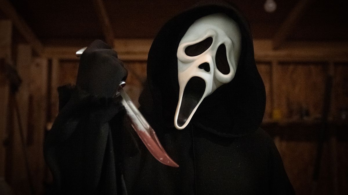 Scream 7’s New Director Reveals The Sweet Connection He Has To The Horror Franchise’s Early Days