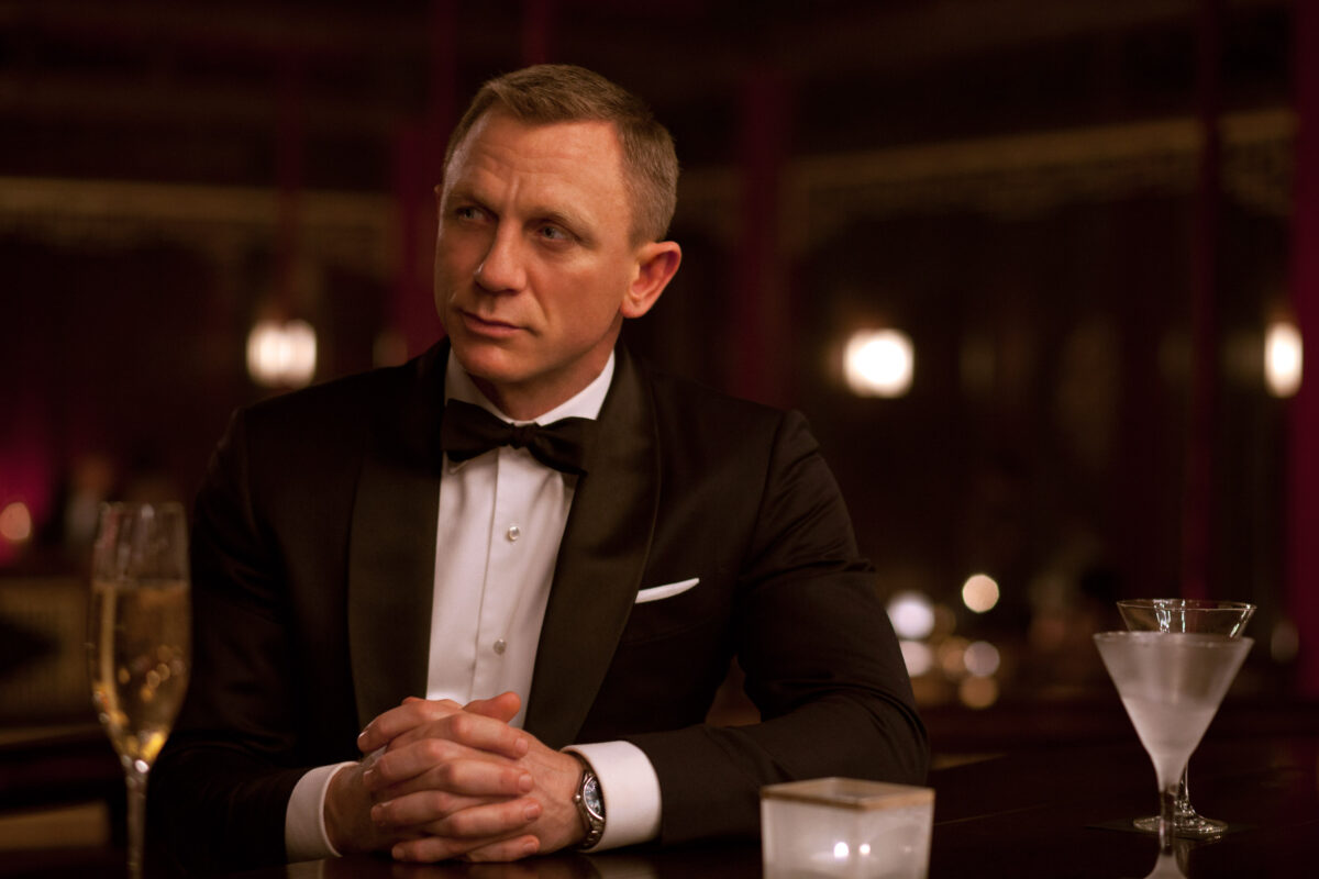 ‘James Bond’ Casting Worried Daniel Craig Wasn’t ‘Handsome Enough’ – IndieWire
