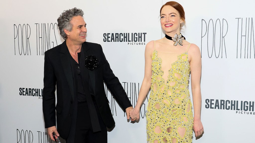 Emma Stone, Mark Ruffalo Praise Director – The Hollywood Reporter