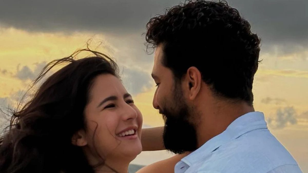 Vicky Kaushal Proposed to Katrina Kaif Just 1 Day Before Their Wedding, Says ‘I Had Been Warned…’