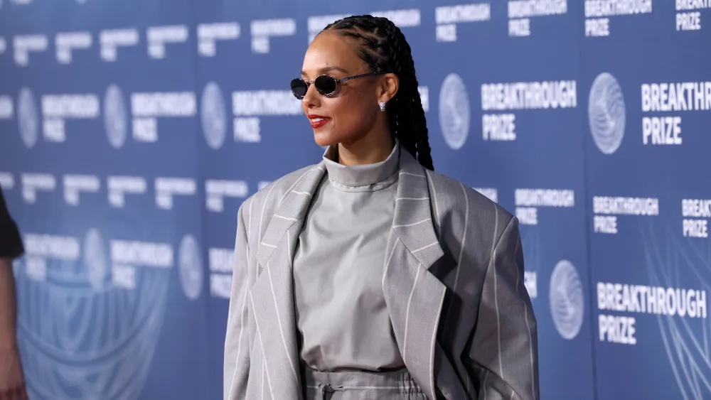 Alicia Keys Calls the Music Industry a 'Good Old Boy Network'