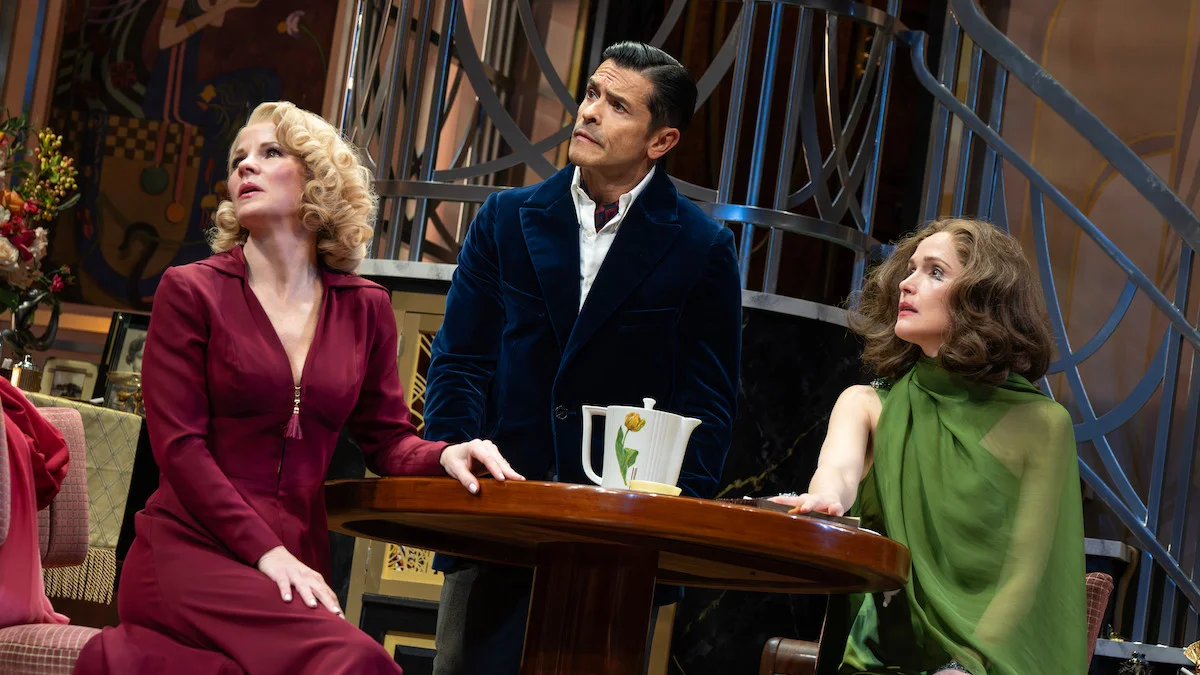'Fallen Angels' Broadway Review: Rose Byrne and Kelli O'Hara Star