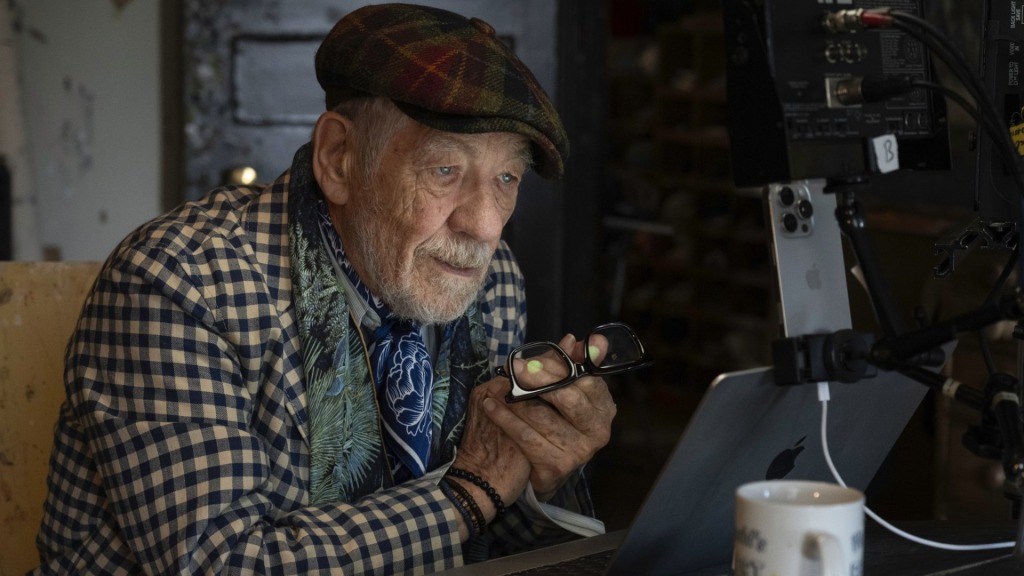 Steven Soderbergh embraces AI while releasing a film about art forgery