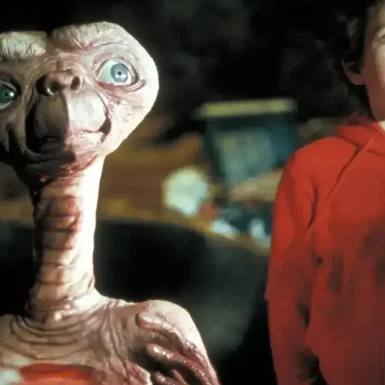 The Hidden E.T. Cameo In ‘Star Wars: The Phantom Menace’ You Probably Never Noticed