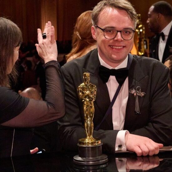 Airline presents Mr. Nobody Against Putin director with Oscar that it lost
