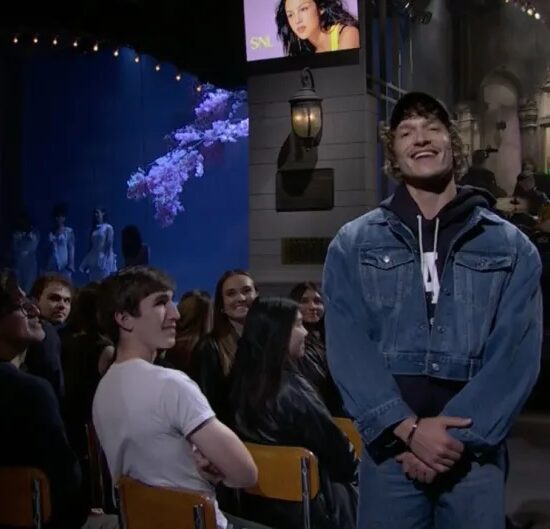 Connor Storrie Pops Into 'SNL' To Introduce Olivia Rodrigo Performance