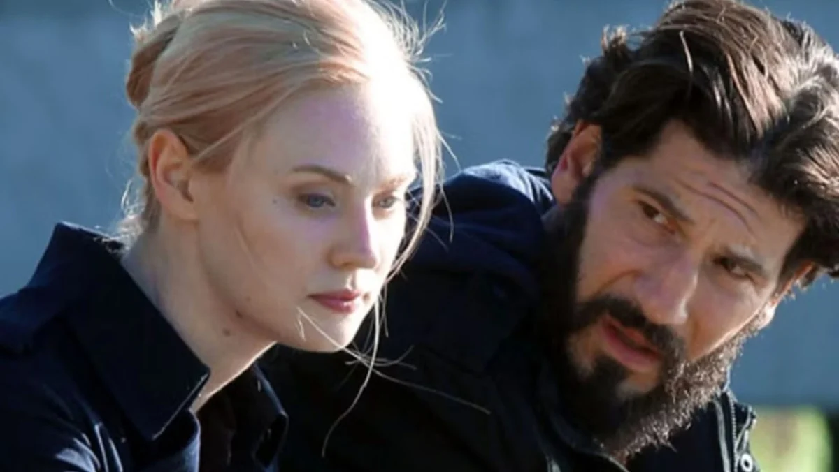 Deborah Ann Woll and Jon Bernthal as Karen Page and Frank Castle in The Punisher.
