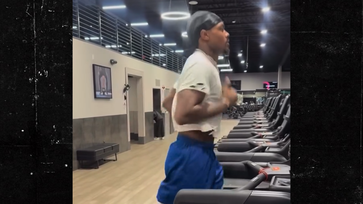 Stefon Diggs Celebrates Not Guilty Verdict With Late-Night Workout
