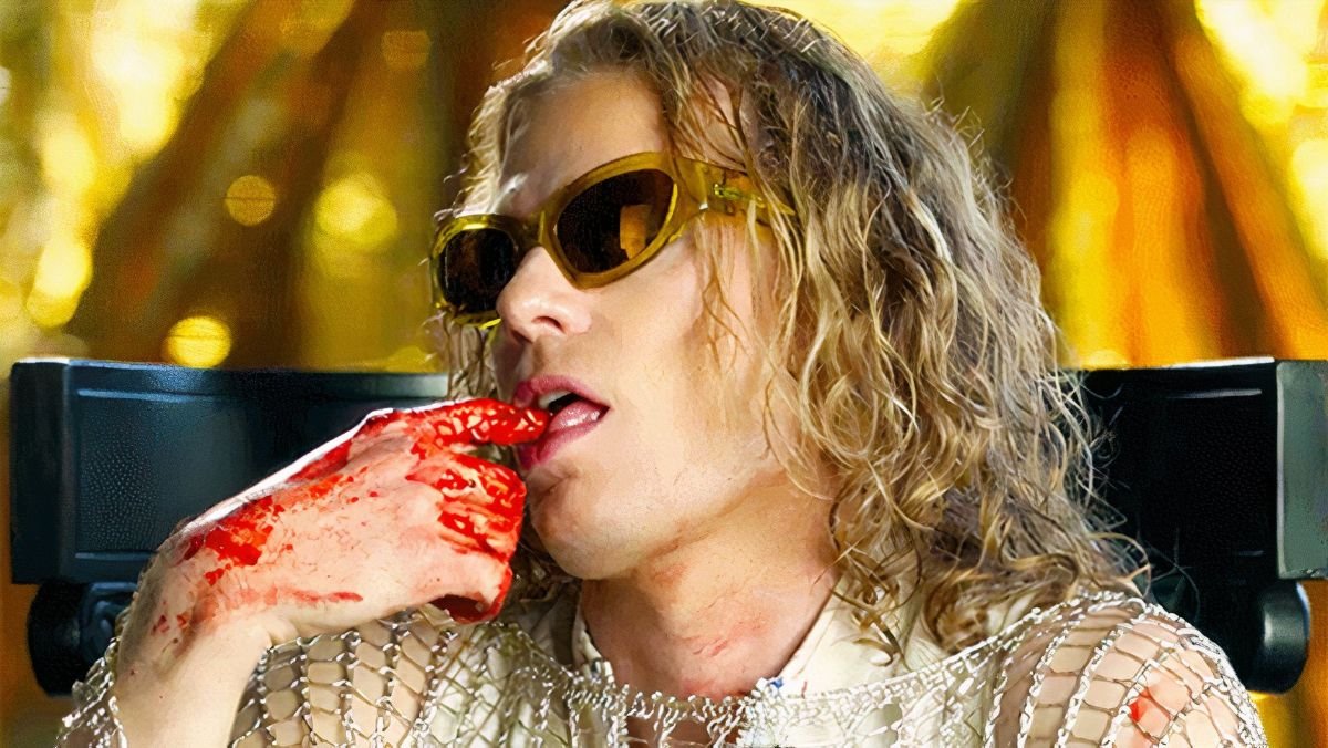 Sam Reid as the vampire Lestat in interview with the vampire season 3 promo