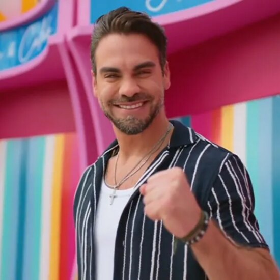 Frederik Oldenburg Makes 'Love Island USA' Debut To Host Challenge Tied To Telemundo & Peacock's World Cup Coverage