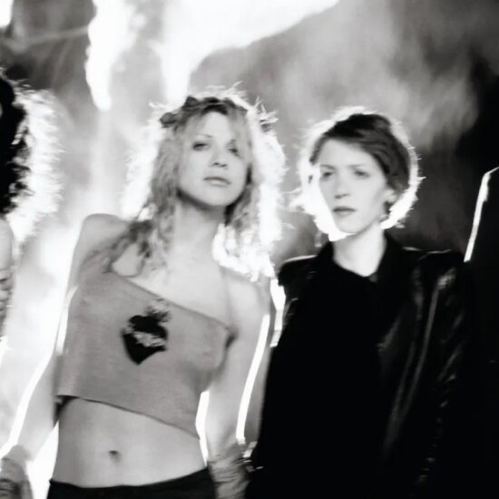 Hole: Celebrity Skin Album Review