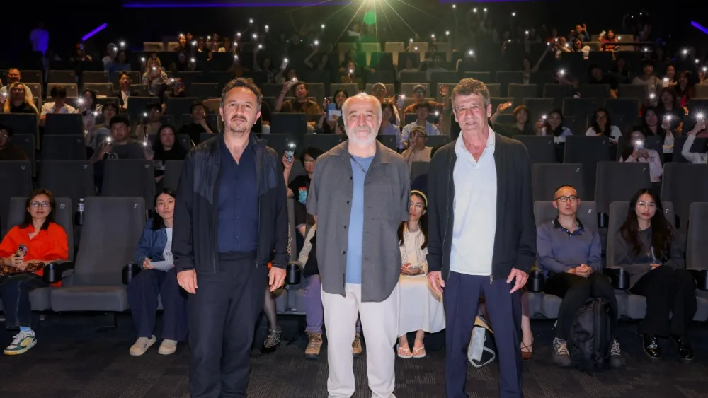 Reis Çelik Unveils 'Night of Blindness' at Shanghai Film Festival