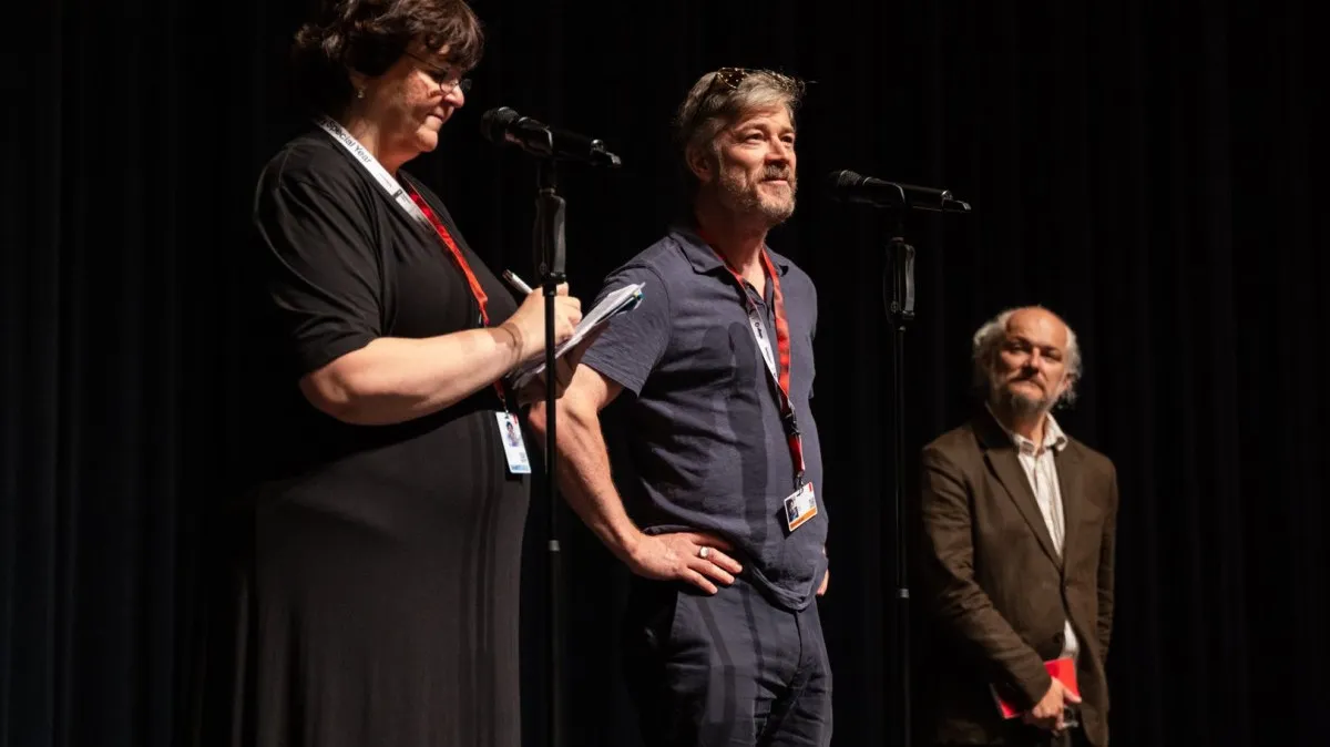 Barry Ward (center) at Karlovy Vary 2026