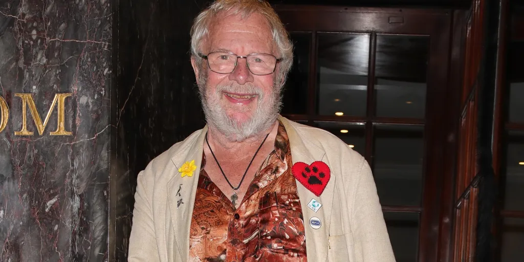 Bill Oddie Dies: British TV Presenter & Birdwatcher Was 85