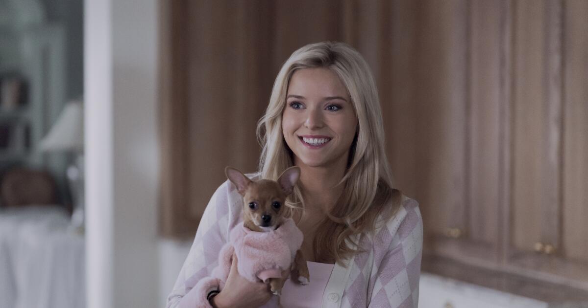 'Elle' review: It's not 'Legally Blonde,' but you'll have a good time