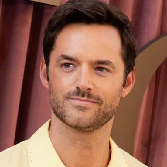 Netflix Sets Golf Drama 'Jupiter Island' From 'Love Story' Creator, A24