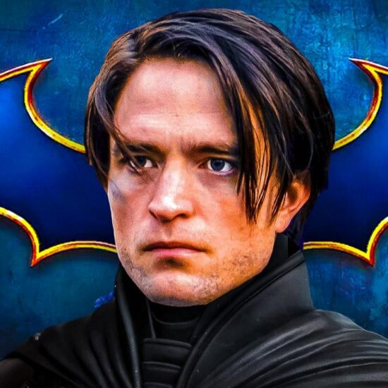 Robert Pattinson as Batman, Bat symbol