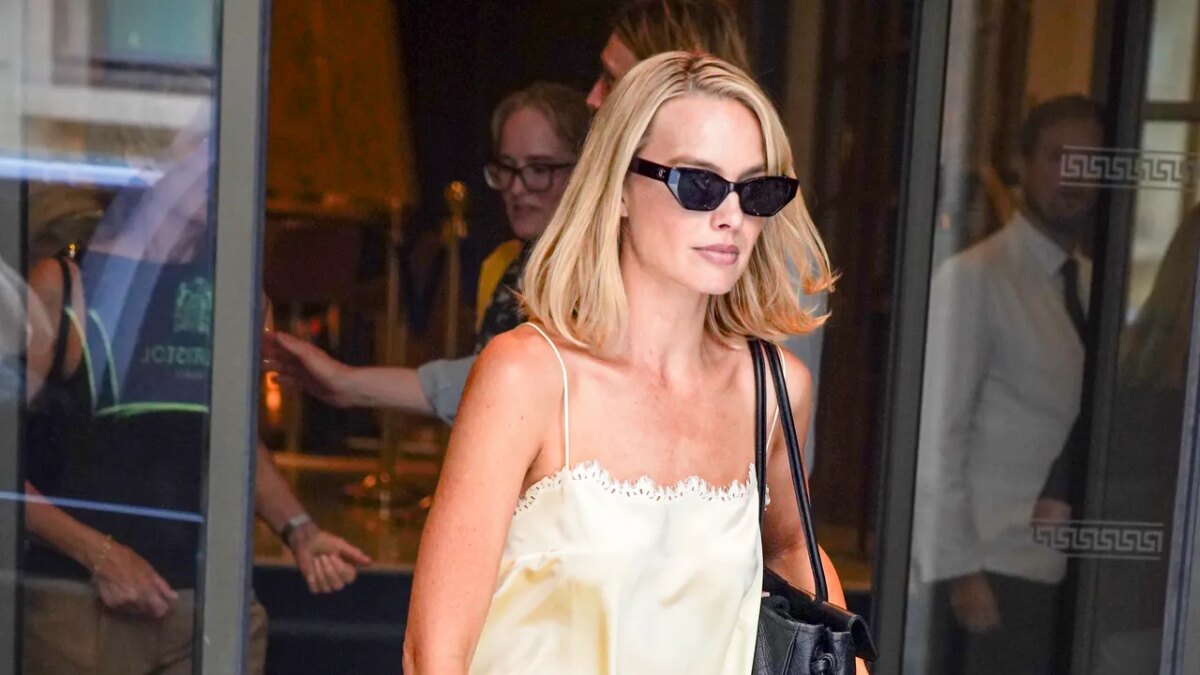 The Slip Bob Is the Slinky ’90s Cut Back on Our Radar Thanks to Margot Robbie