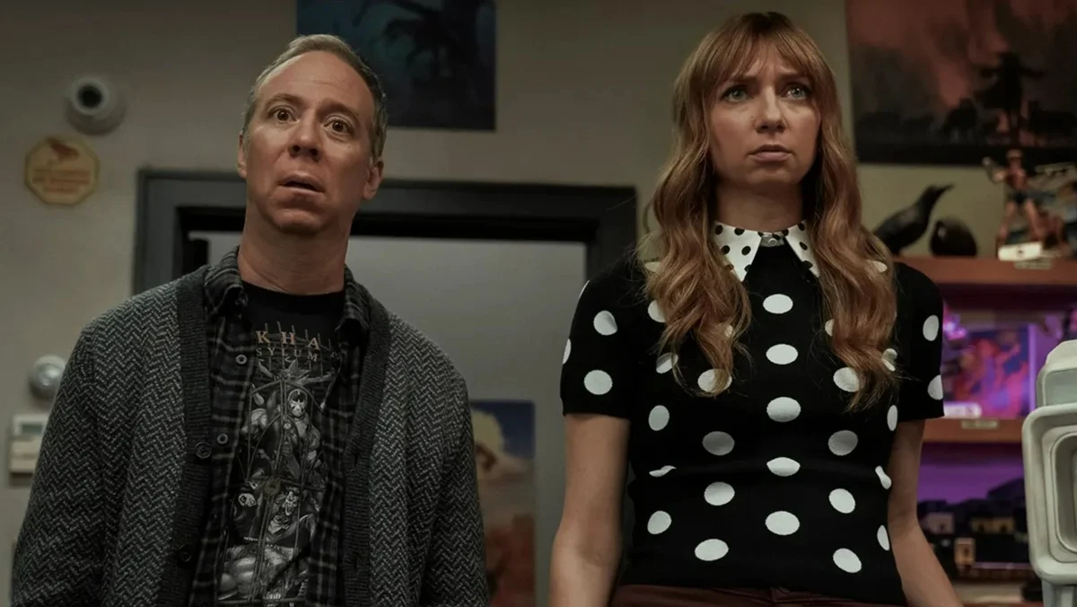 Stuart Fails to Save the Universe stars Kevin Sussman and Lauren Lapkus.