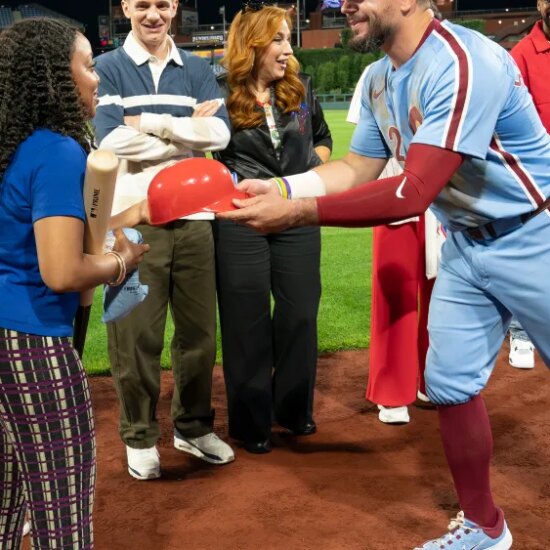 How 'Abbott Elementary' Pulled Off the Phillies Game Episode