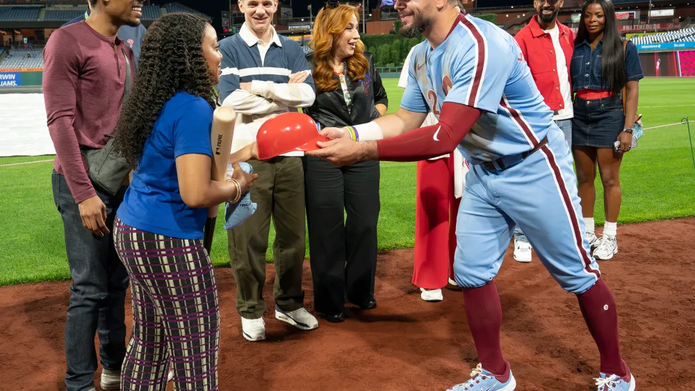 How 'Abbott Elementary' Pulled Off the Phillies Game Episode