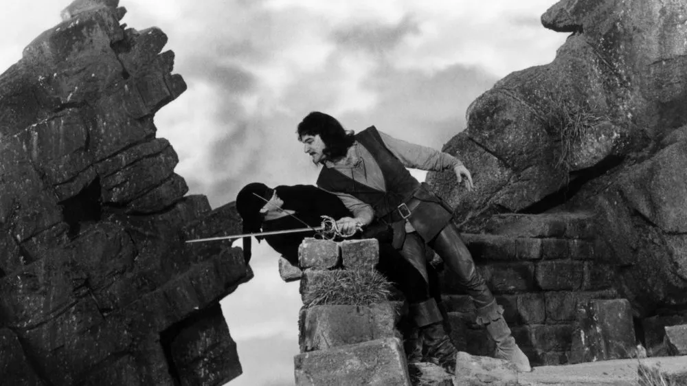THE PRINCESS BRIDE, from left: Cary Elwes, Mandy Patinkin, 1987. TM & Copyright © 20th Century Fox Film Corp./courtesy Everett Collection