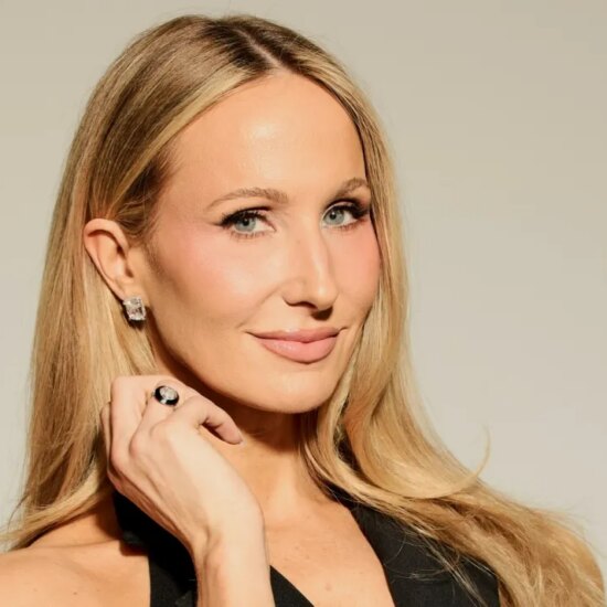 Nikki Glaser Signs With WME