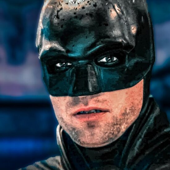 Robert Pattinson in Batman cowl