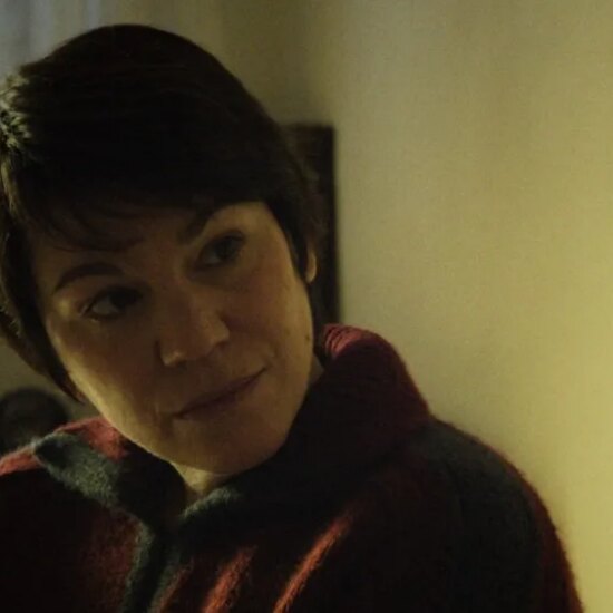 'Small Things' Review: A Quietly Devastating Family Reunion Drama