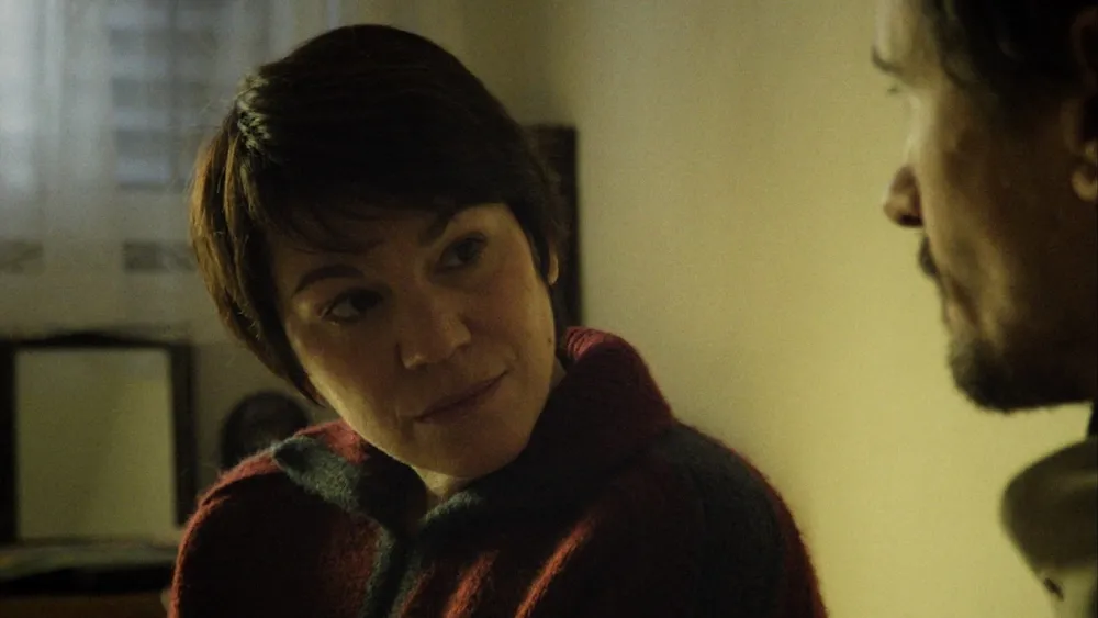 'Small Things' Review: A Quietly Devastating Family Reunion Drama