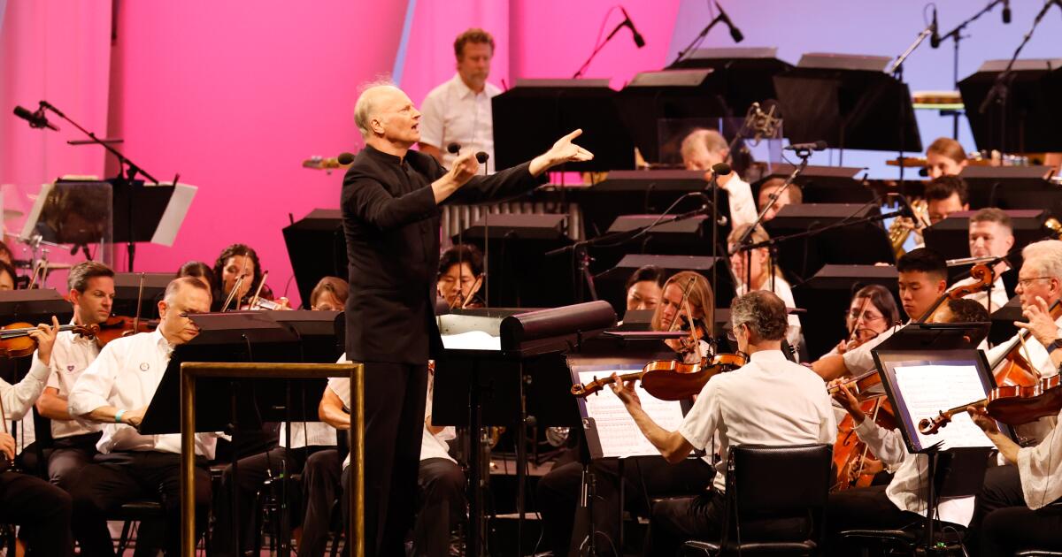 The homeless National Symphony finds shelter at the Hollywood Bowl