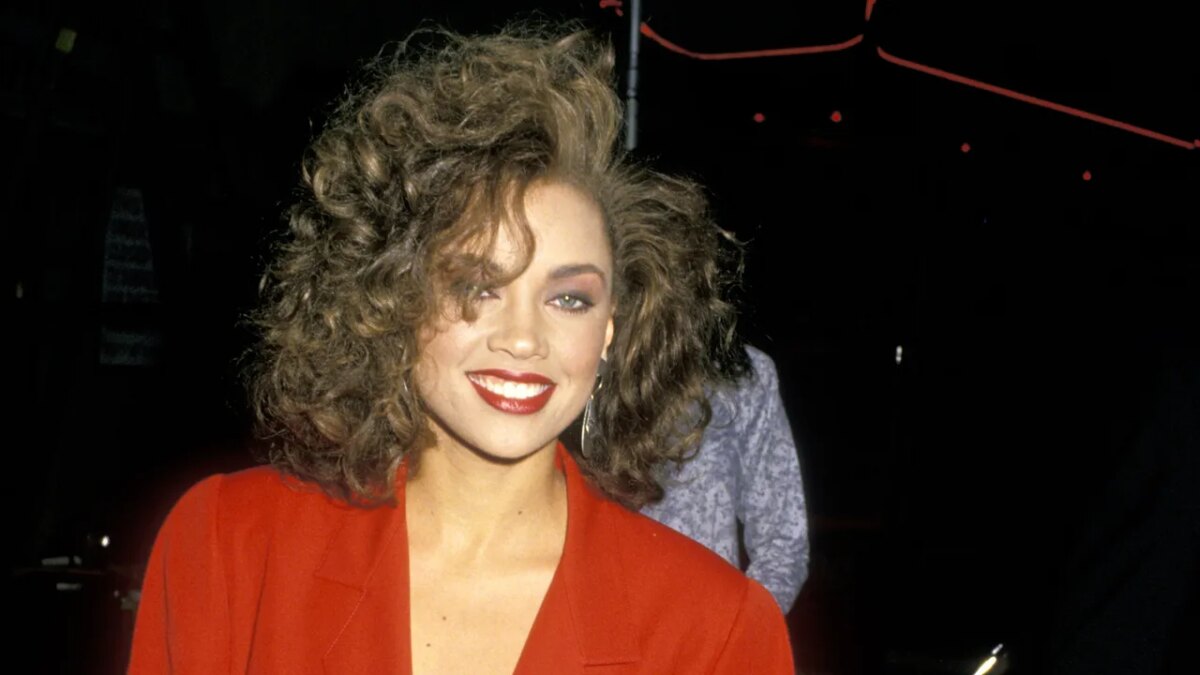 ’80s Hairstyles Are Back: Here Are 9 Looks to Try in Fall 2026