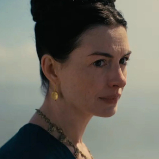 Anne Hathaway to Campaign Supporting for 'The Odyssey'