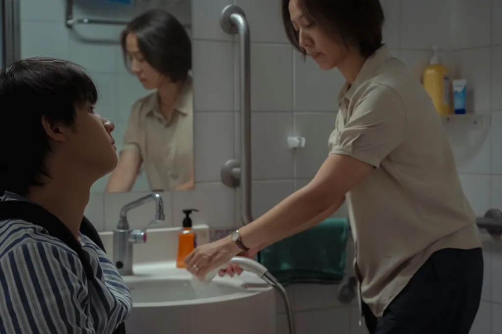 Mandarin Vision Boards Busan Competition Title ‘To Be Ordinary’