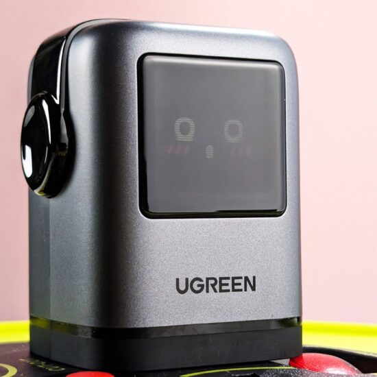 Ugreen's quirky 100W robot fast charger gets a price cut