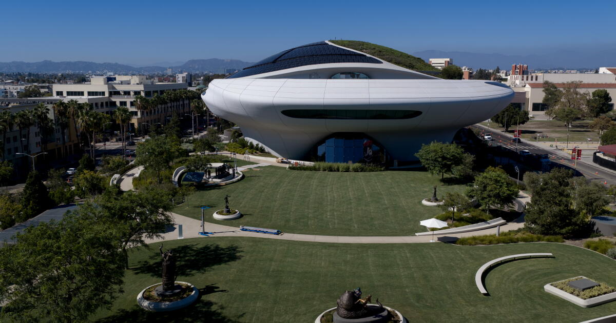 What to see at Lucas Museum of Narrative Art: an essential hit list