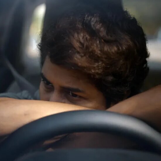 Anurag Kashyap, Vasan Bala Present Mumbai Cab Thriller 'Aakhri Ride'