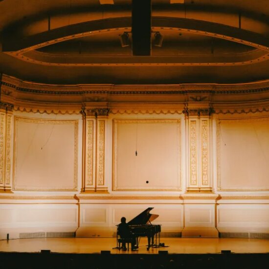 'Cameron Winter at Carnegie Hall' Review: Rapturous Solo Concert FIlm