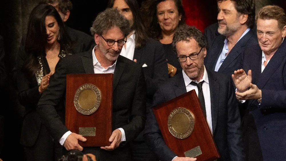 Coen Brothers' Profane Thank-You at Lumière Award Ceremony