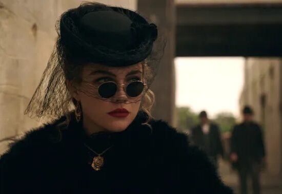 'East of Eden' Review: Florence Pugh's Netflix Series Stuns