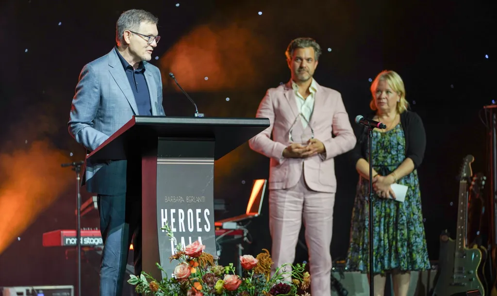James Van Der Beek Remembered At Greg Berlanti's Heroes Gala
