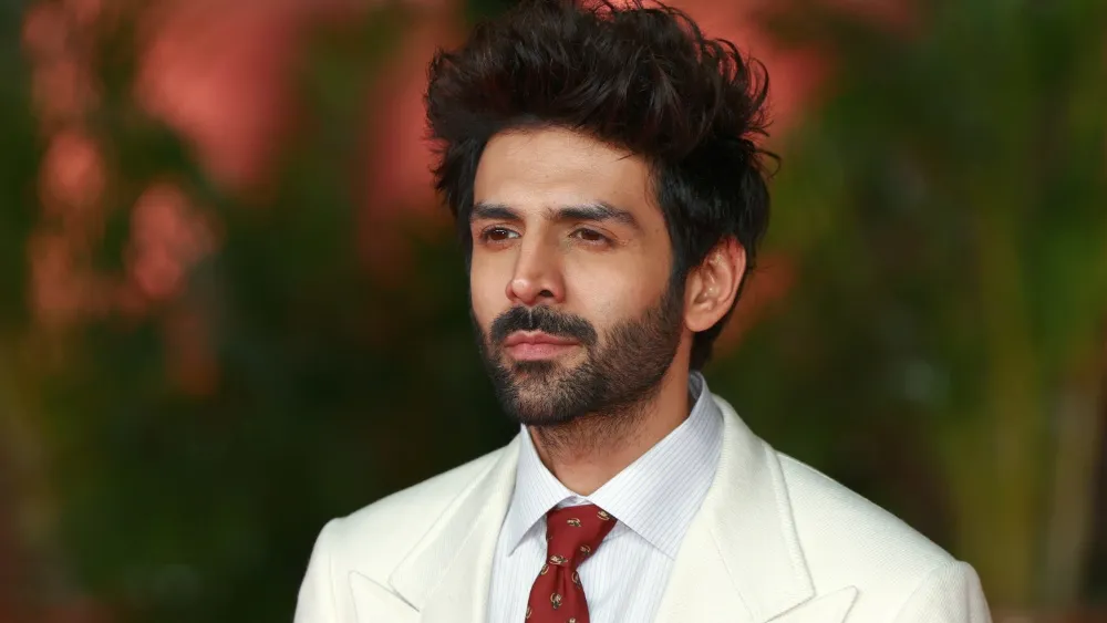 Kartik Aaryan's 'Captain India' Set Amid Houthi Conflict in Yemen