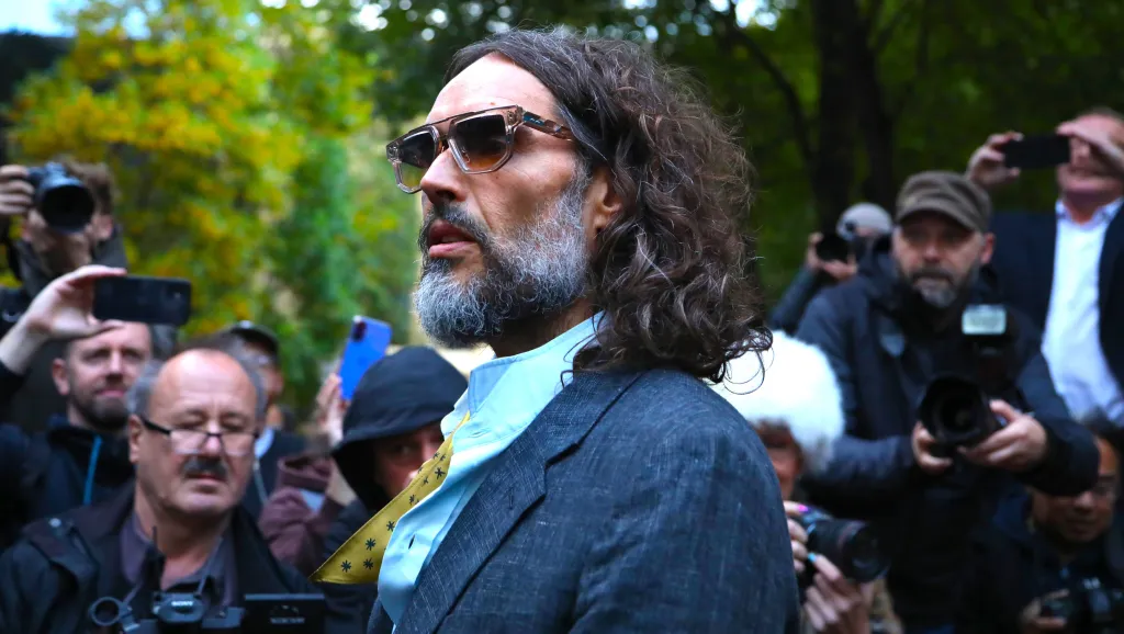 MTV Worker Feared Being "Seen As Trouble" After Russell Brand Incident