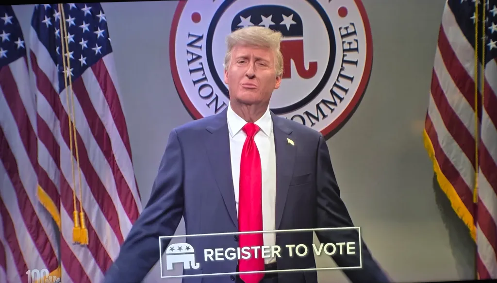 'SNL' Cold Open Mocks Trump & MAGA's Midterms Campaign