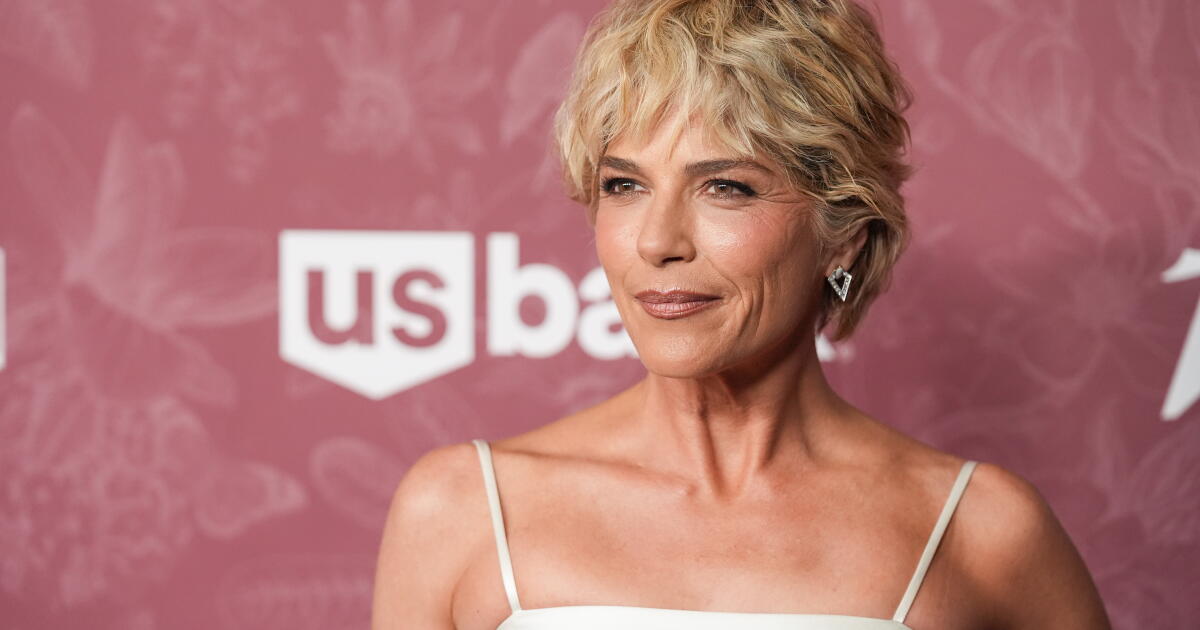 Selma Blair's team speaks out on arrest, plane incident
