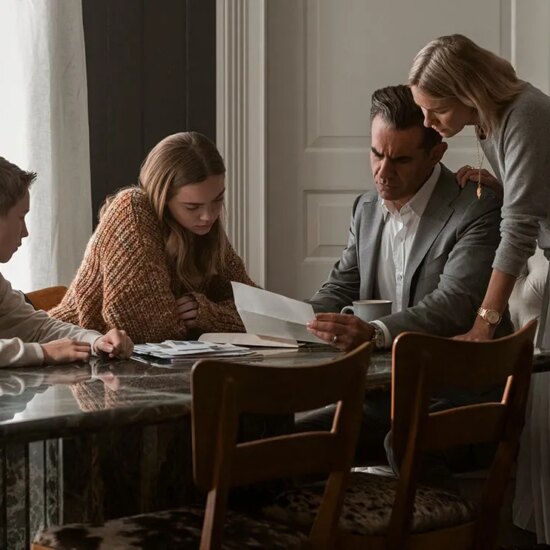 'The Watcher' Season 2 Is Official: Naomi Watts, Bobby Cannavale Return
